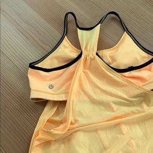 ✈️ Moving Sale🗺 Lulu lemon no Limits top